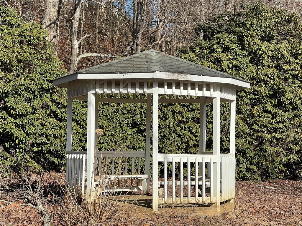 2914 Red Brush Road Mount Airy, NC 27030 - Photo 16 of 20 Gallery Image 16