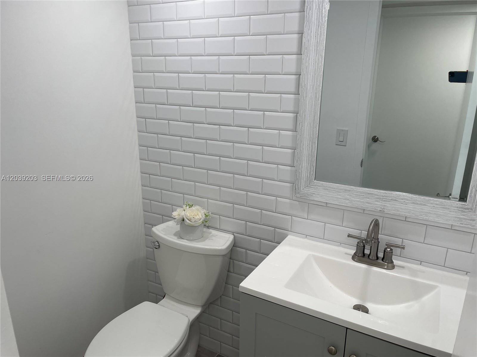 136 Brighton D, Unit 136 Boca Raton, FL 33434 - Photo 18 of 46