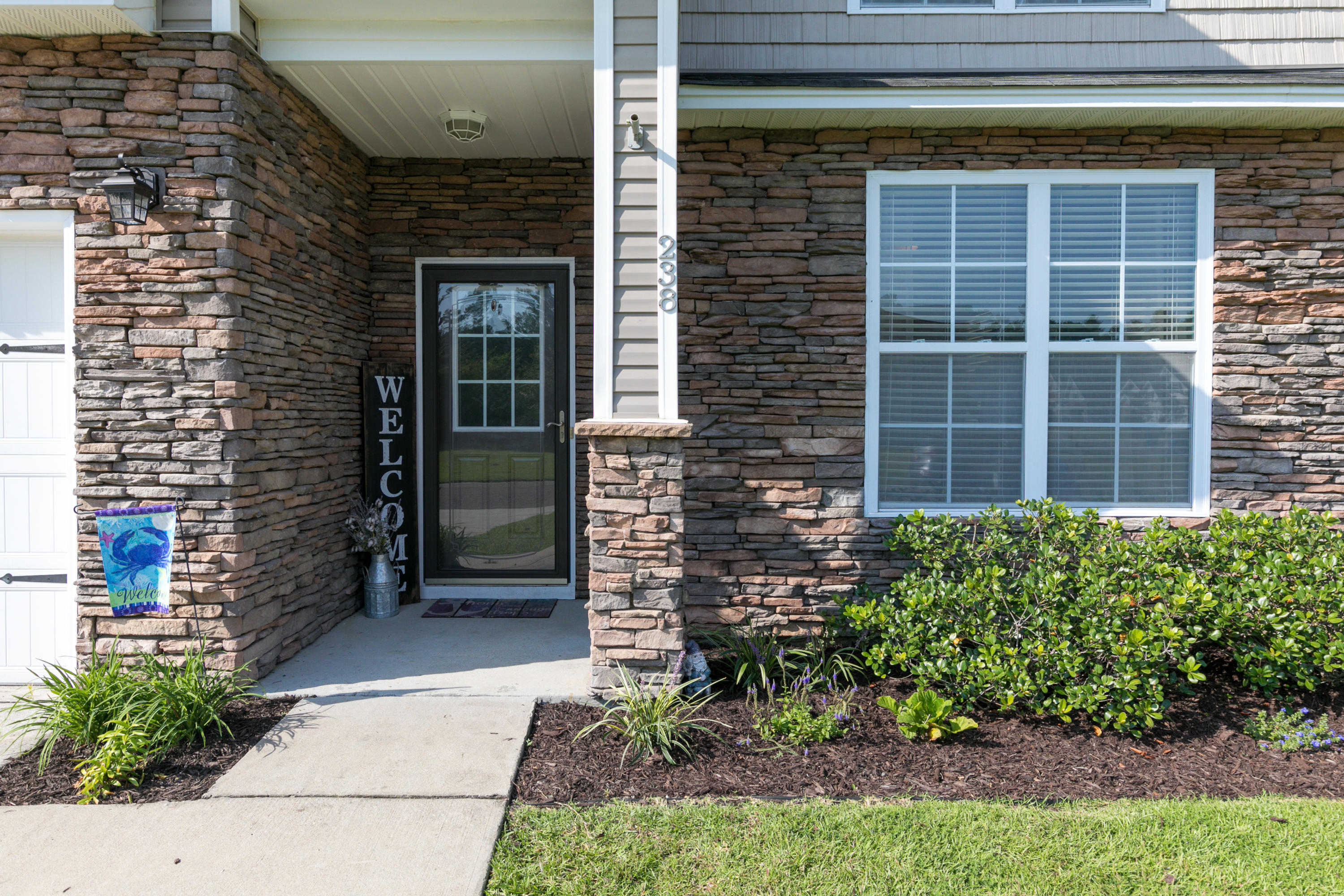 238 Westbrooke Road Summerville, SC 29486 - Photo 2 of 35 238 Westbrooke Rd