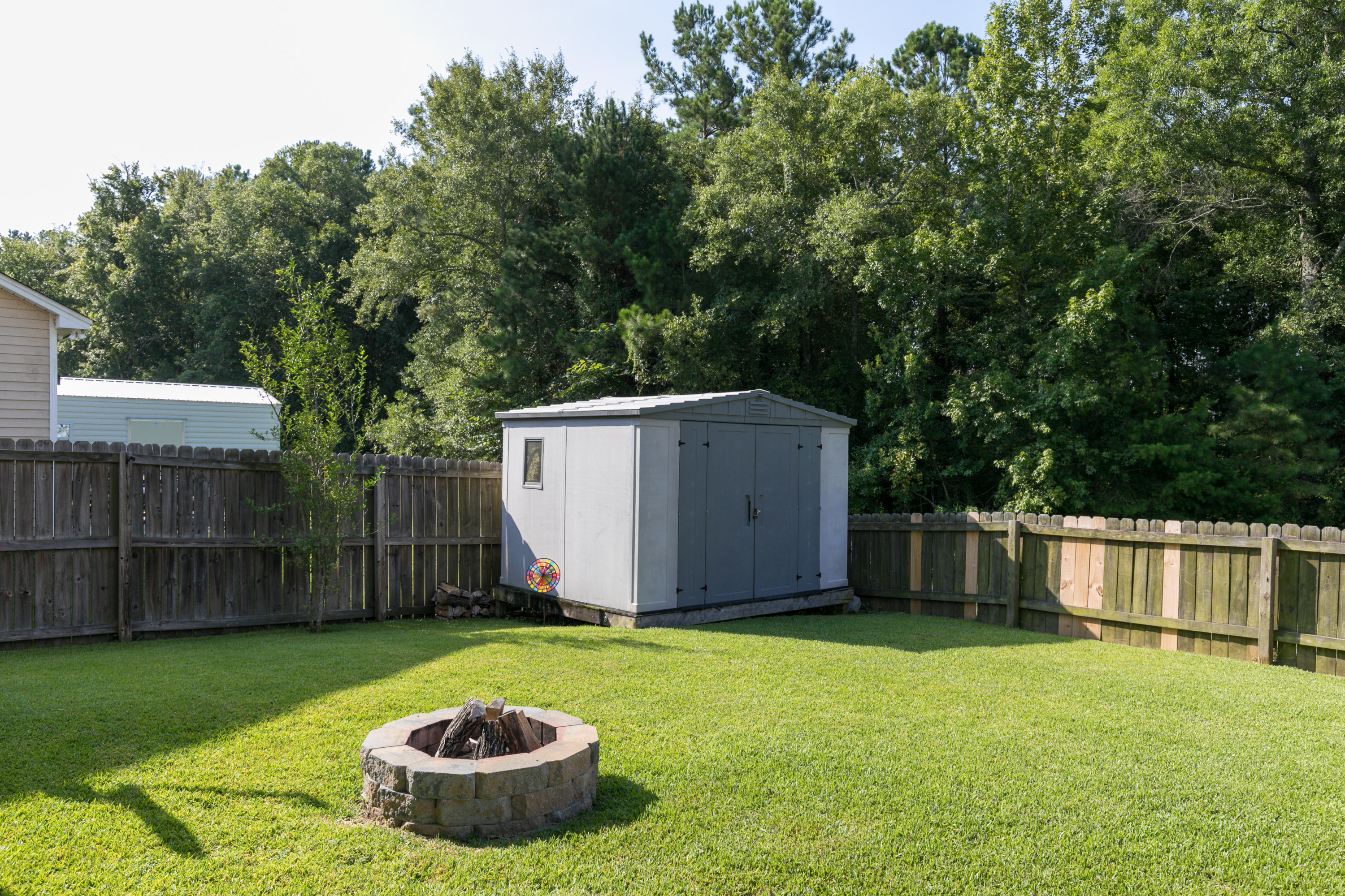 238 Westbrooke Road Summerville, SC 29486 - Photo 19 of 35 Backyard and shed