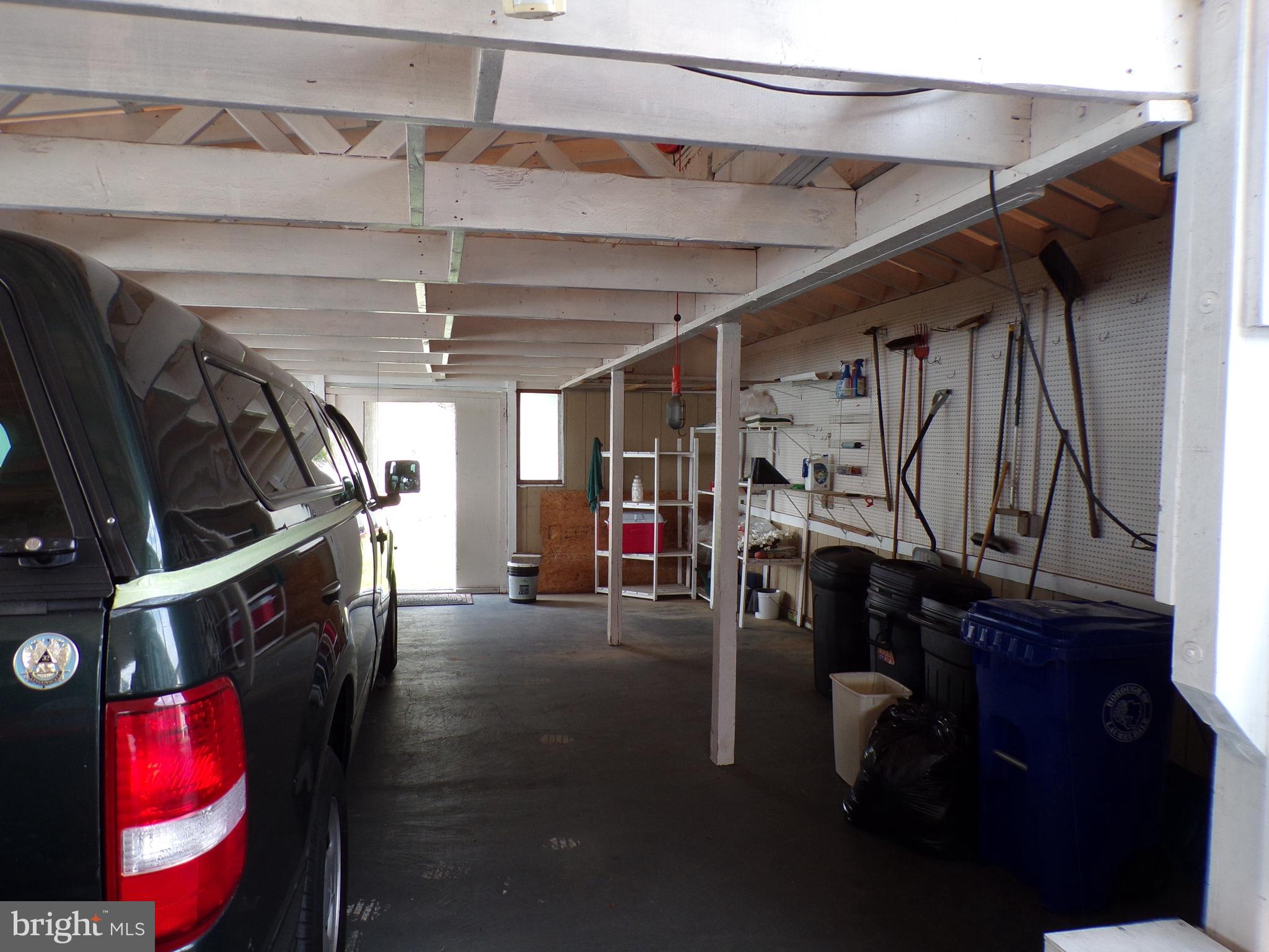 1417 Margaret Street Reading, PA 19605 - Photo 4 of 38