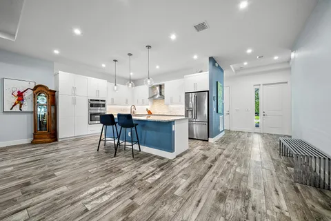 $1,250,000 | 3069 Safflower Circle, West Palm Beach, FL 33401