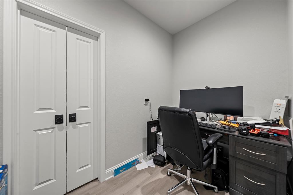 820 Forward Pass Drive Hewitt, TX 76643 - Photo 17 of 22 a view of a workspace with furniture