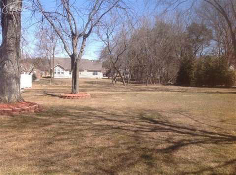 9228 Silver Lake Road Linden, MI 48451 - Photo 24 of 28 20396513-23.JPG