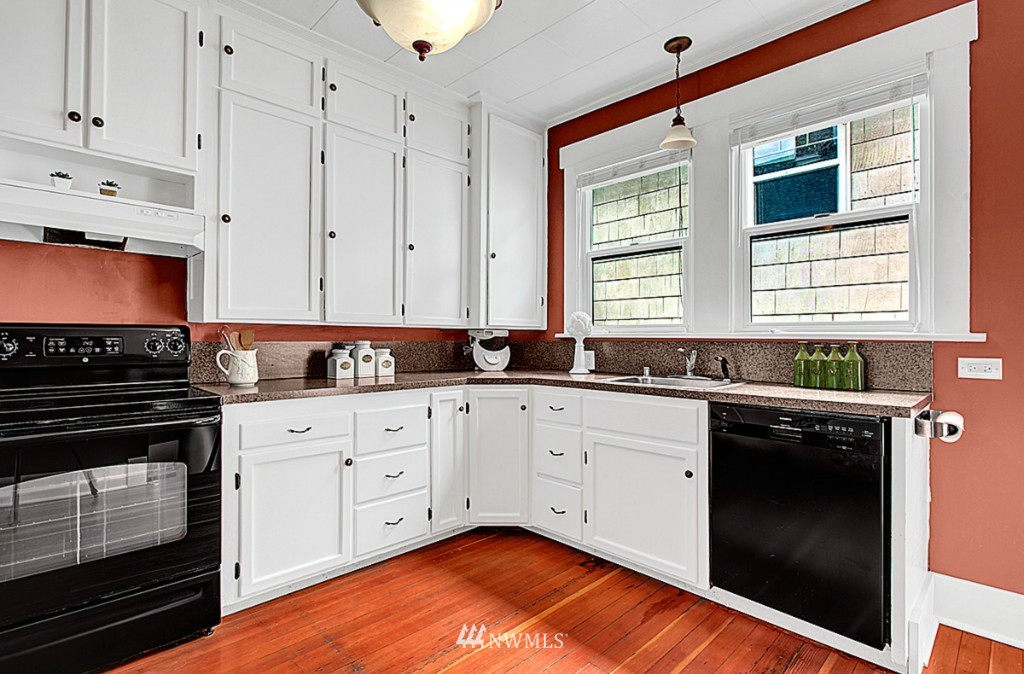 912 North 49th Street Seattle, WA 98103 - Photo 6 of 15 Gallery Image 6