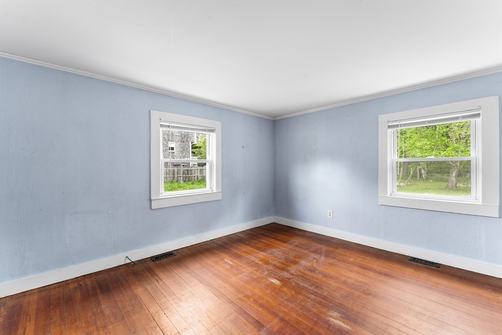 170 Wareham Road Marion, MA 02738 - Photo 15 of 30