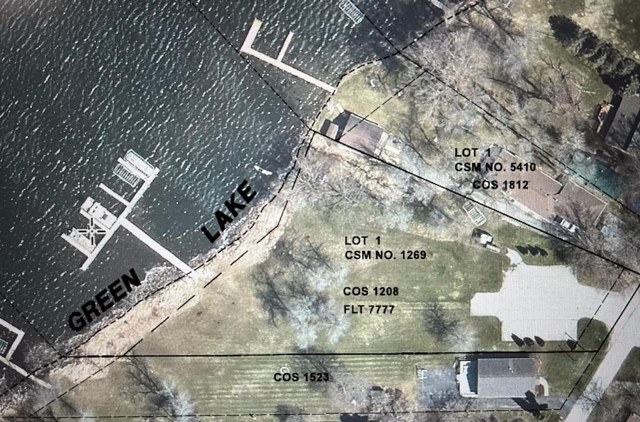 413 Strauss Avenue, Unit 1 Green Lake, WI 54941 - Photo 4 of 6