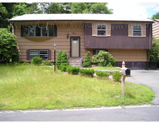 117 Duncan Road Stoughton, MA 02072 - Photo 1 of 3 Gallery Image 1