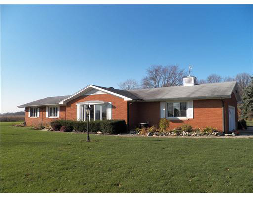64485 Elm Road Bremen, IN 46506 - Photo 1 of 12