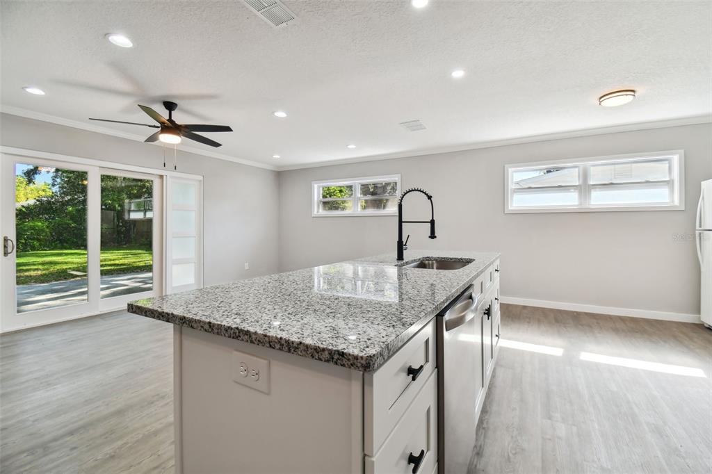 535 West Palmeden Drive Lakeland, FL 33803 - Photo 14 of 71