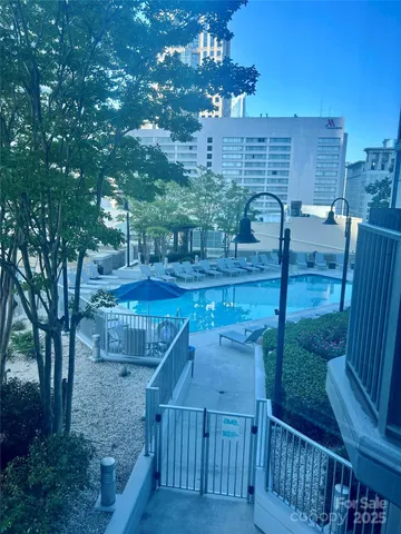 $342,000 | 210 North Church Street, Unit 1105, Charlotte, NC 28202