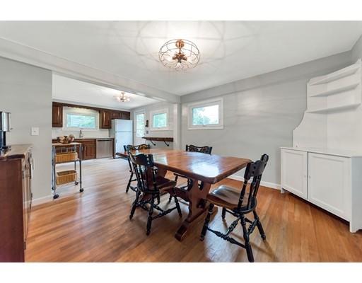 35 Audley Road Springfield, MA 01118 - Photo 4 of 18