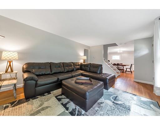 35 Audley Road Springfield, MA 01118 - Photo 7 of 18