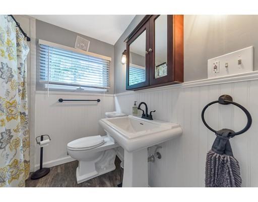35 Audley Road Springfield, MA 01118 - Photo 8 of 18