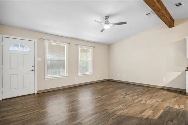 $1,500 | 18350 Farm To Market 47, Unit 1, Wills Point, TX 75169