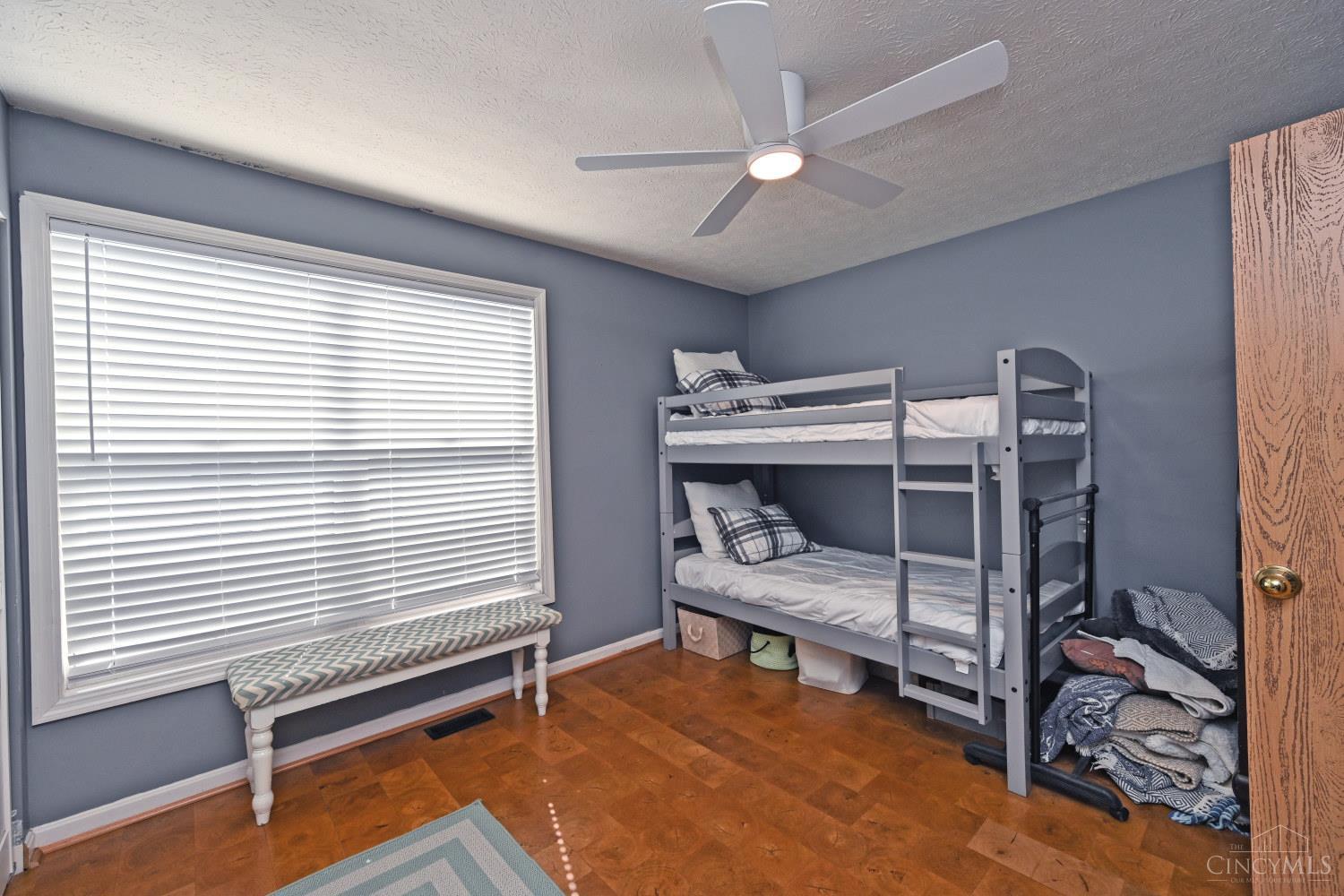 590 Rentz Place Cincinnati, OH 45238 - Photo 13 of 38