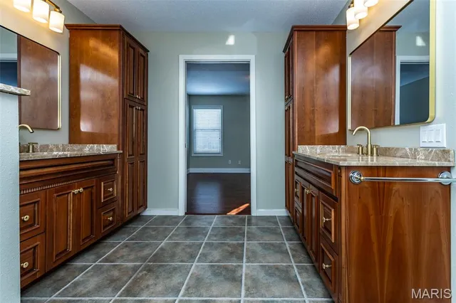 $365,000 | 406 Celesta Street, Godfrey, IL 62035