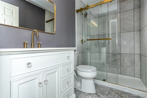 $350,000 | 406 Celesta Street, Godfrey, IL 62035