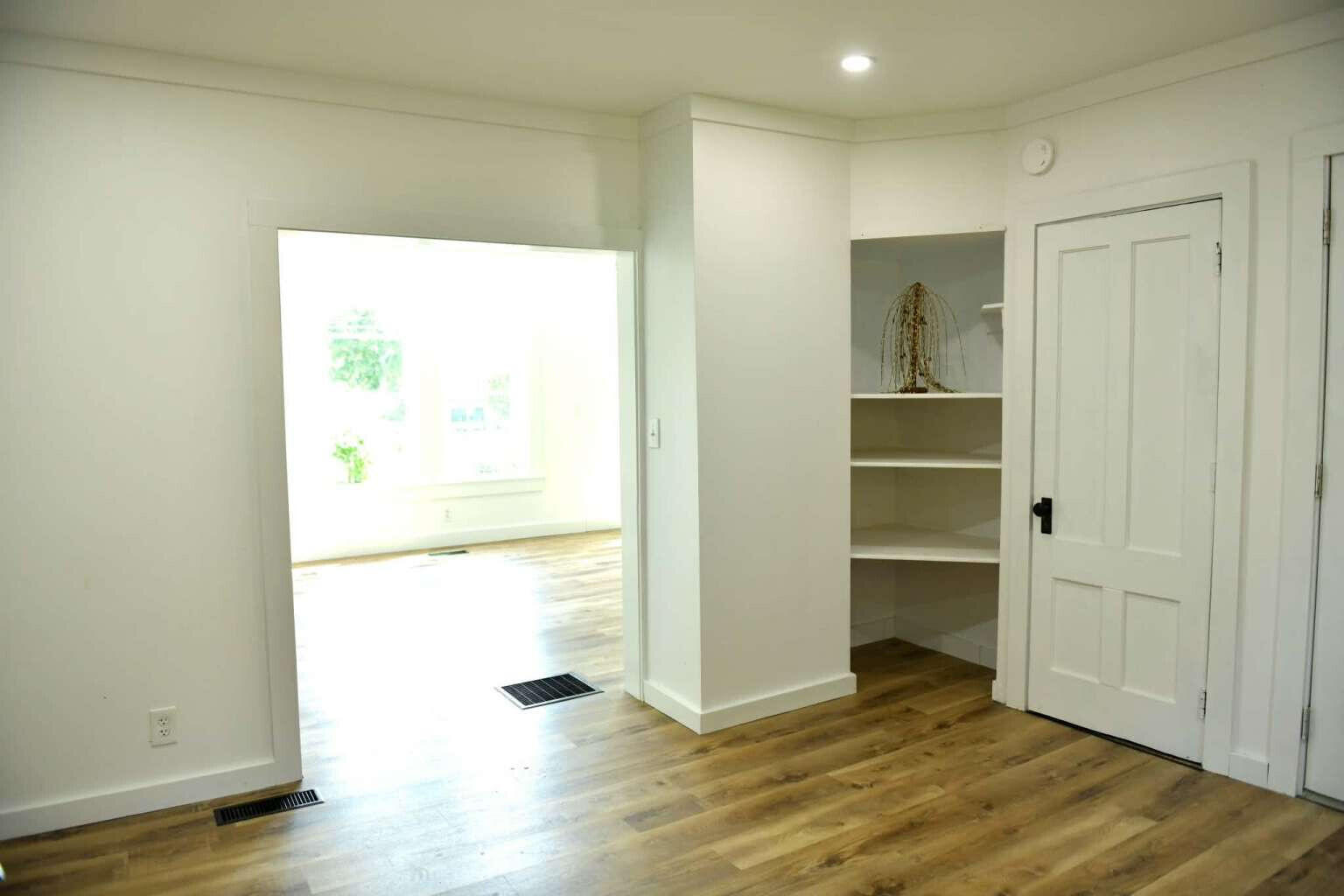 76 Court Street Dover-Foxcroft, ME 04426 - Photo 8 of 20 Merrill.8