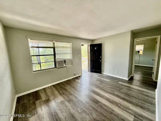 $850 | 2719 Fairfax Street, Unit 1, Jacksonville, FL 32209