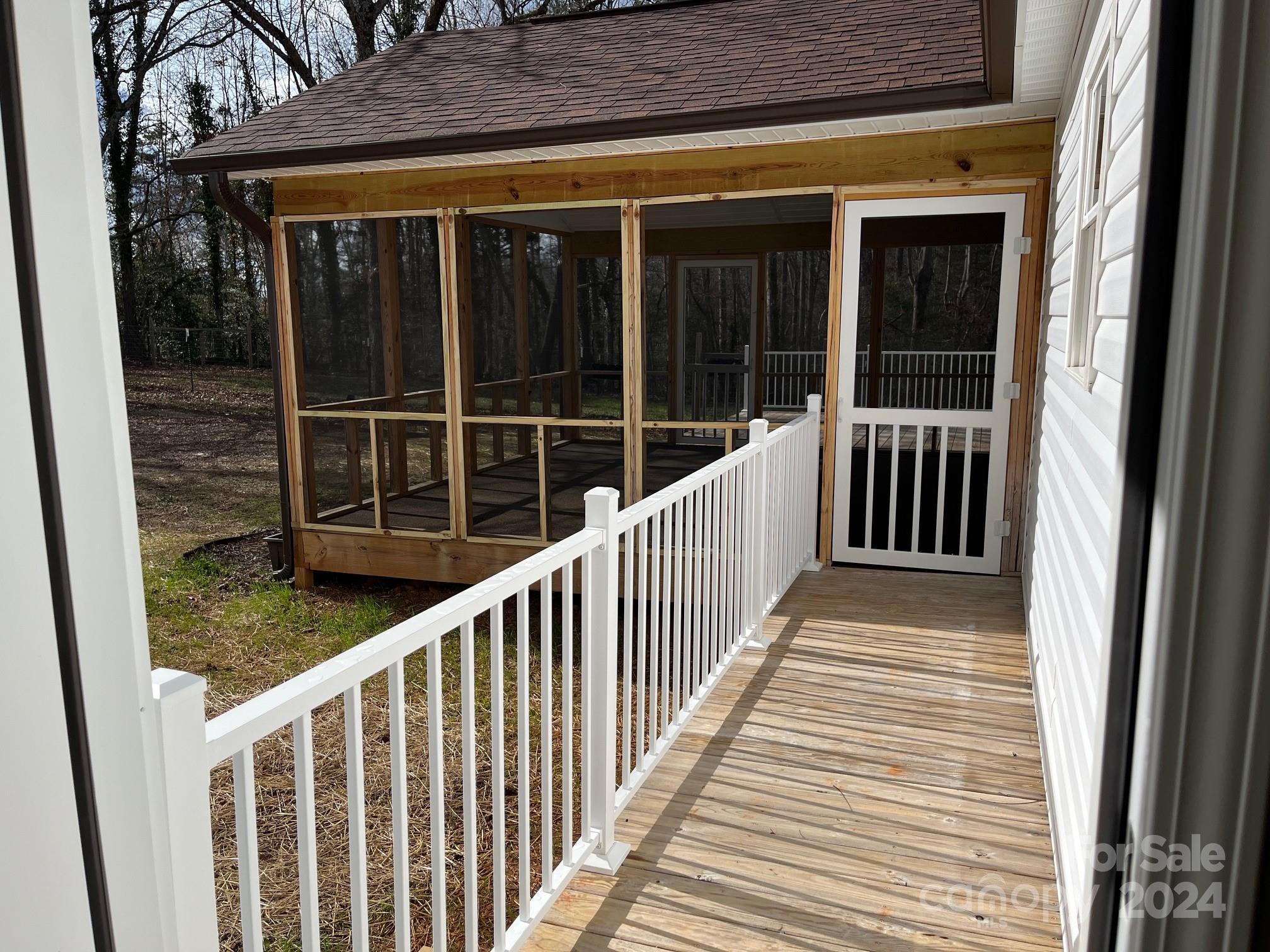 1125 Bethlehem School Road Hickory, NC 28601 - Photo 31 of 39
