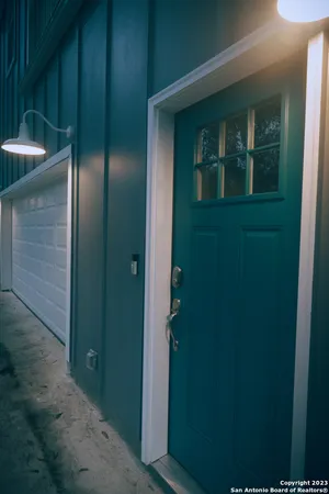 $1,200 | 114 Glenwood Court, Unit 2, San Antonio, TX 78210