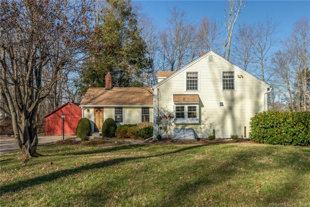18 Haddam Neck Road East Hampton, CT 06424 - Photo 1 of 1 Gallery Image 1