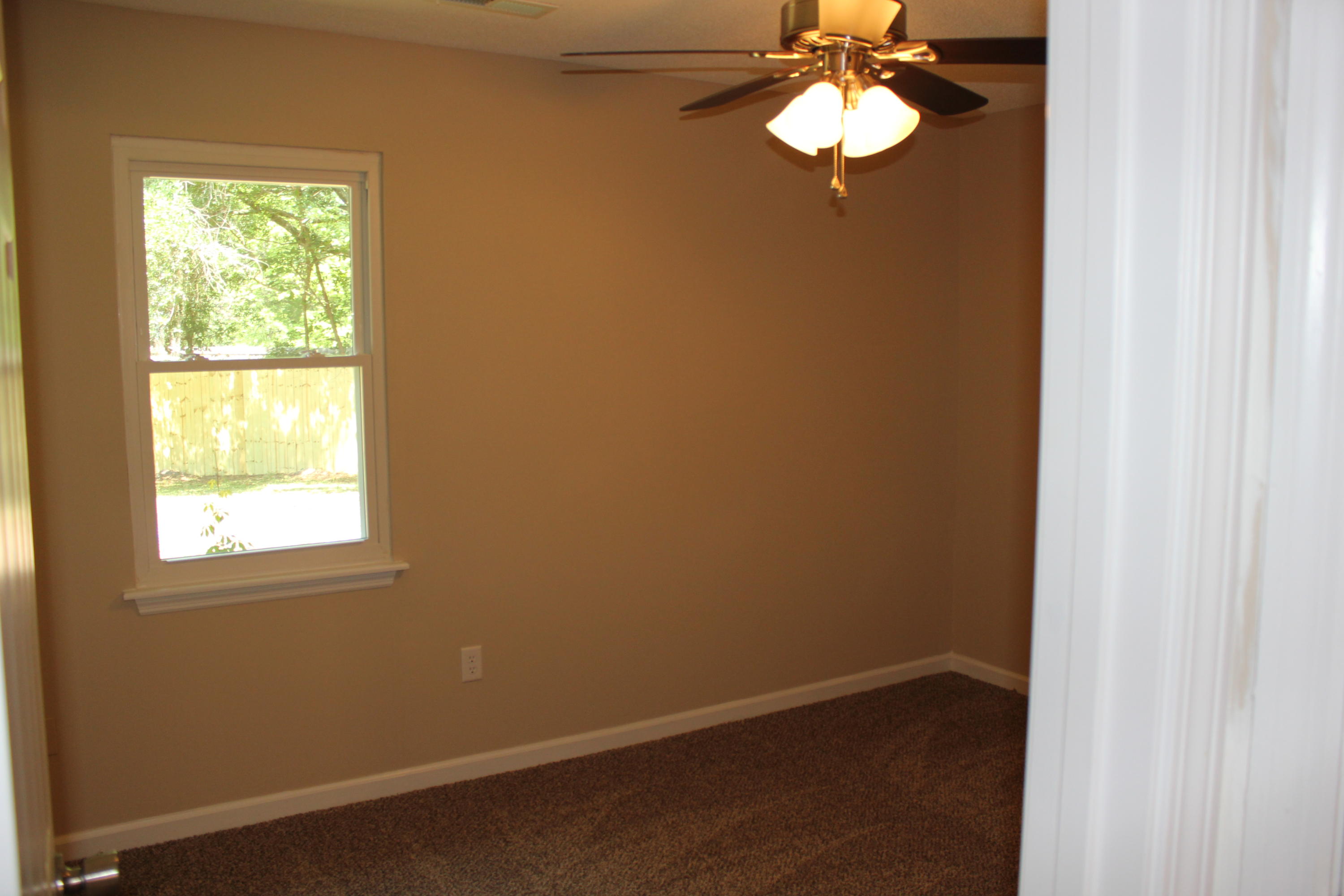 305 Kingbird Road Ladson, SC 29456 - Photo 16 of 21 IMG_5323