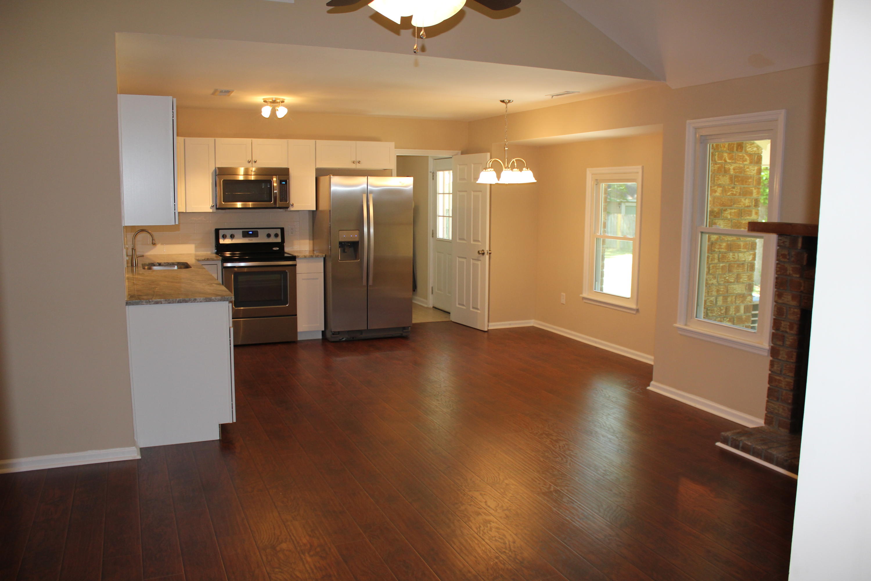 305 Kingbird Road Ladson, SC 29456 - Photo 9 of 21 IMG_5327