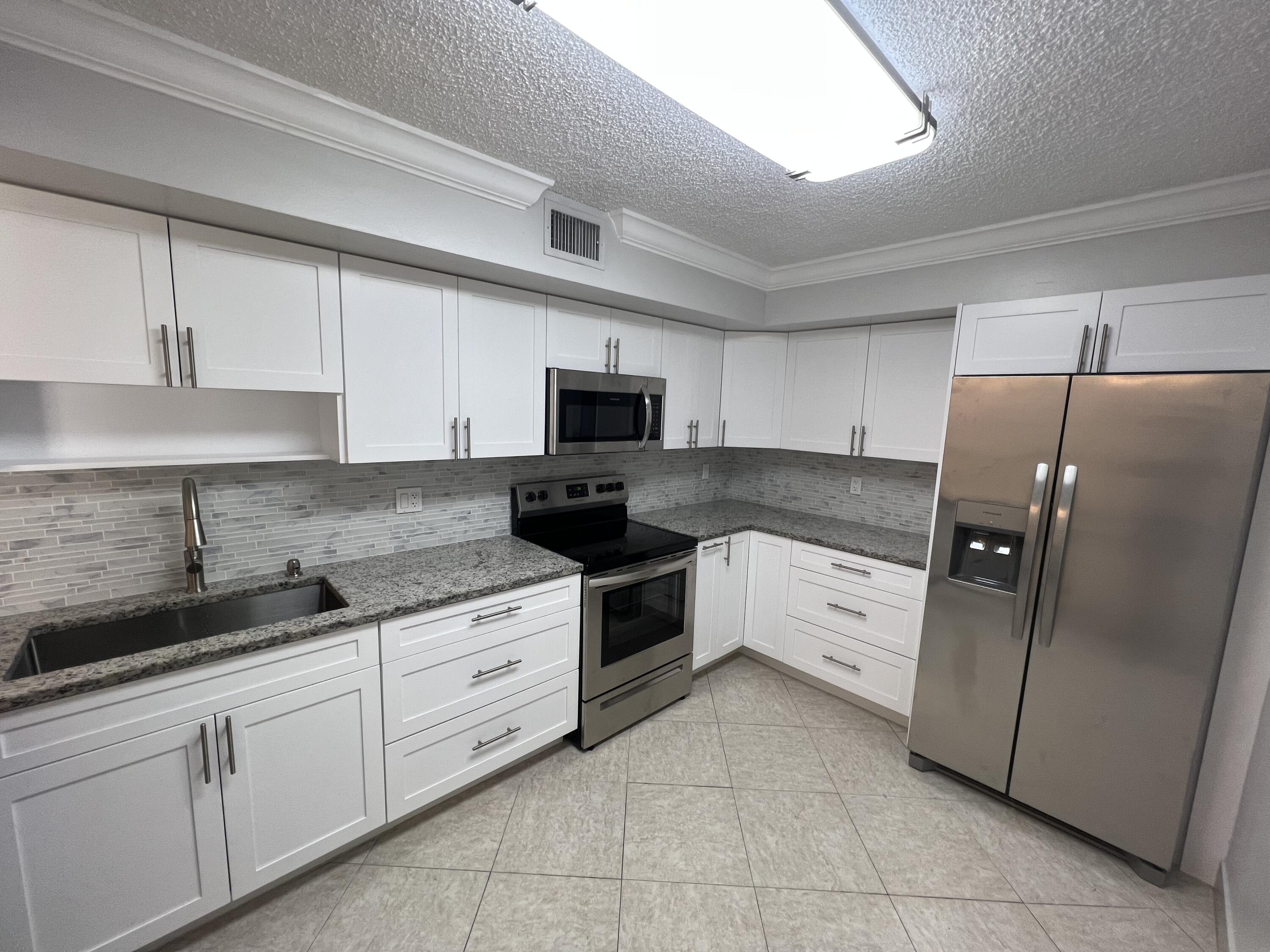 3171 Leewood Terrace, Unit L234 Boca Raton, FL 33431 - Photo 7 of 38 image_50371585