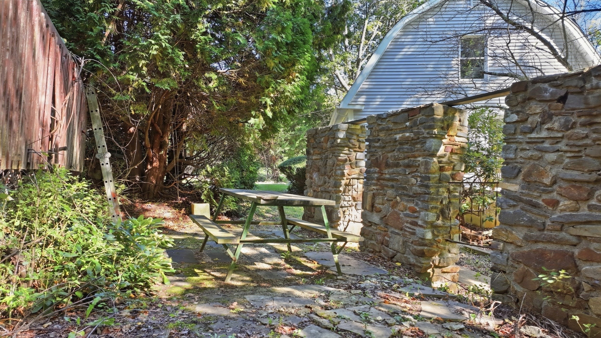 221 Pierce Road West Brookfield, MA 01585 - Photo 39 of 45 Gallery Image 39