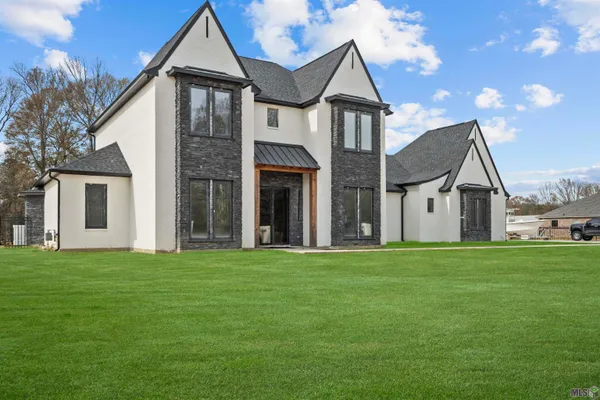 $1,300,000 | 15301 Joor Road, Zachary, LA 70791