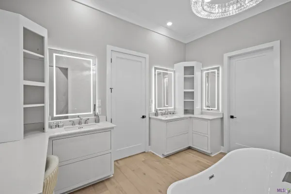 $1,300,000 | 15301 Joor Road, Zachary, LA 70791