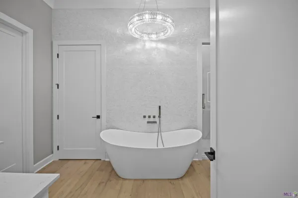 $1,300,000 | 15301 Joor Road, Zachary, LA 70791