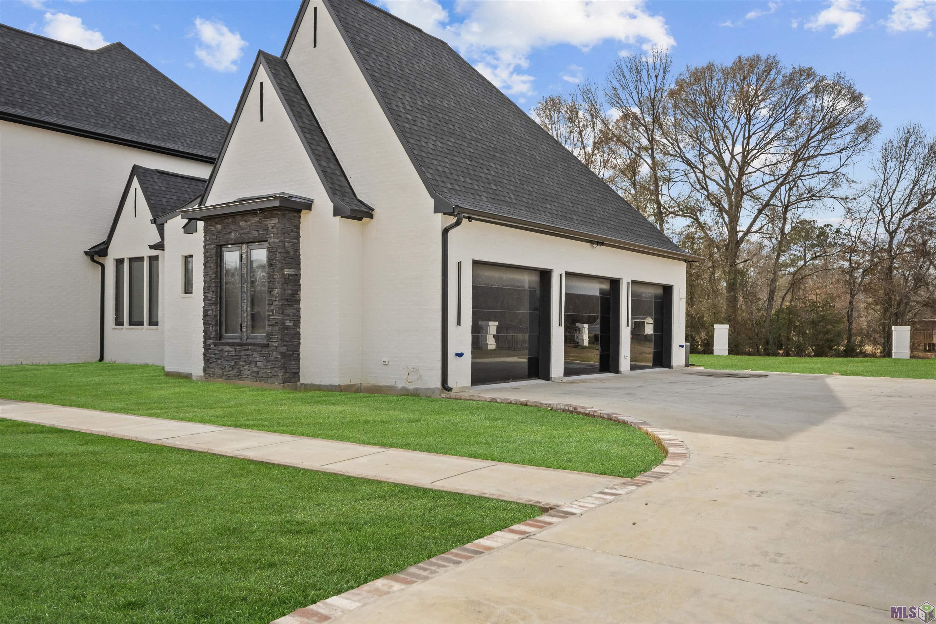 15301 Joor Road Zachary, LA 70791 - Photo 3 of 40