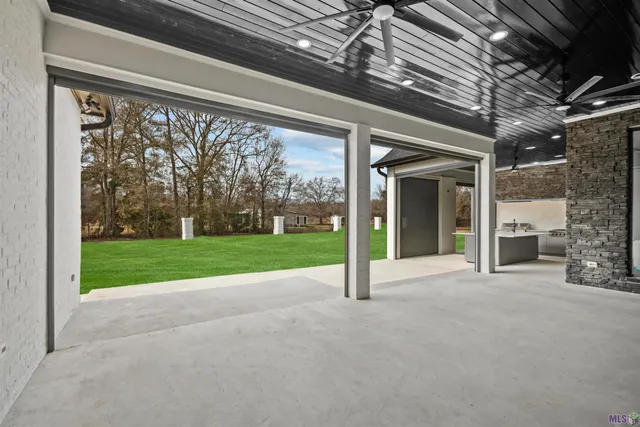 $1,250,000 | 15301 Joor Road, Zachary, LA 70791