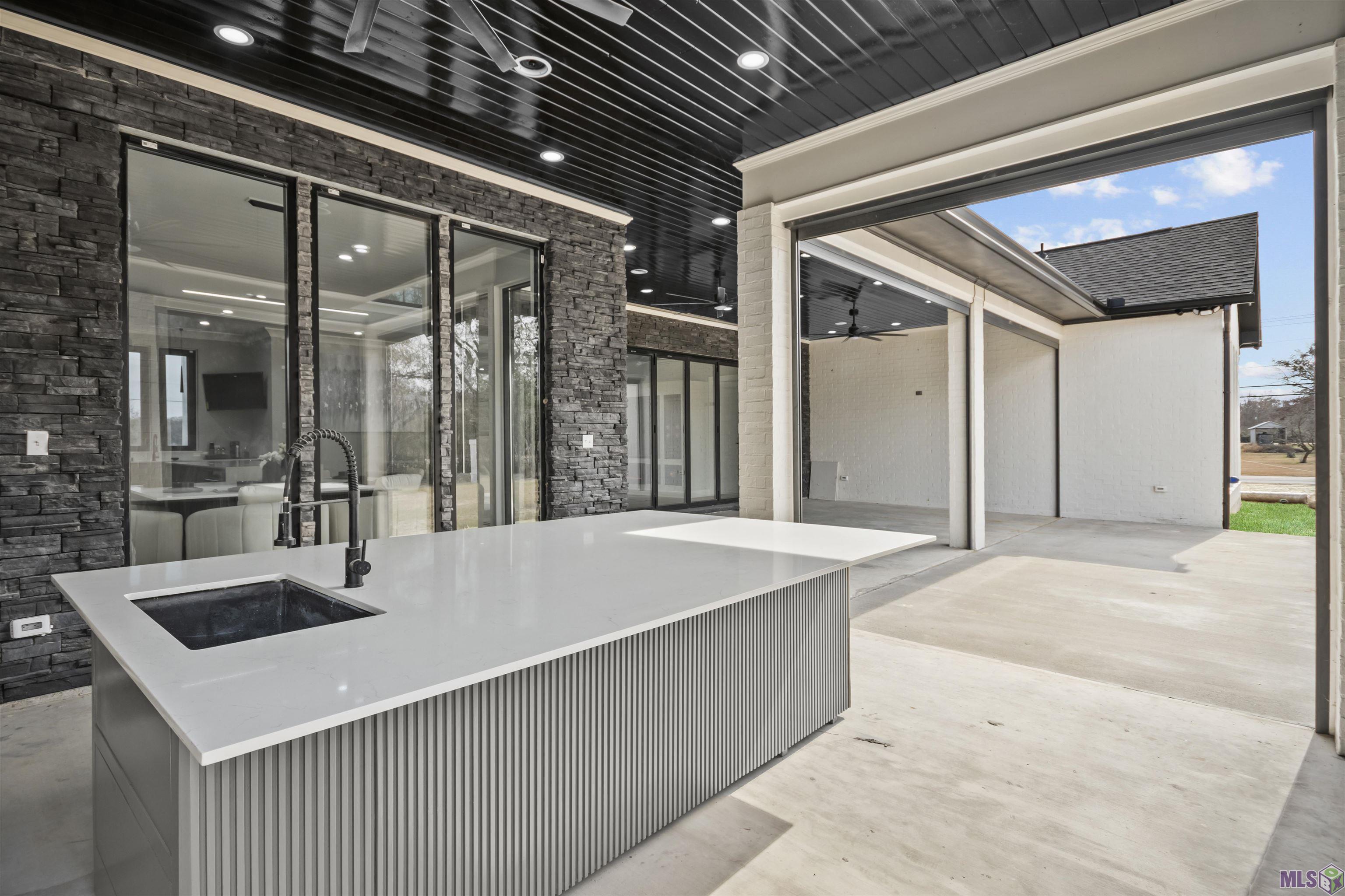 15301 Joor Road Zachary, LA 70791 - Photo 34 of 40