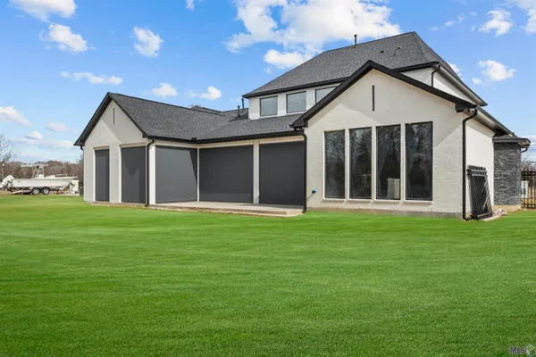 $1,300,000 | 15301 Joor Road, Zachary, LA 70791