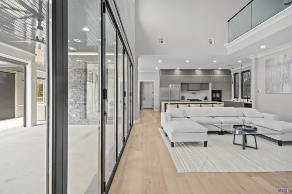 $1,300,000 | 15301 Joor Road, Zachary, LA 70791