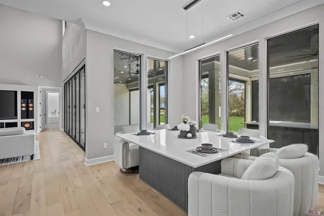 $1,250,000 | 15301 Joor Road, Zachary, LA 70791