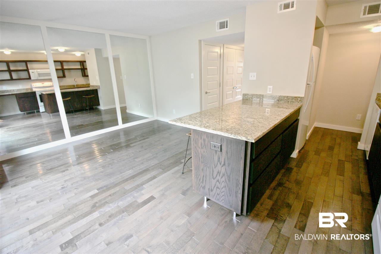 2901 Grant Street, Unit 2703 Mobile, AL 36606 - Photo 13 of 46