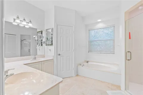 $949,000 | 1630 Hidden Pearl Place, Vero Beach, FL 32963