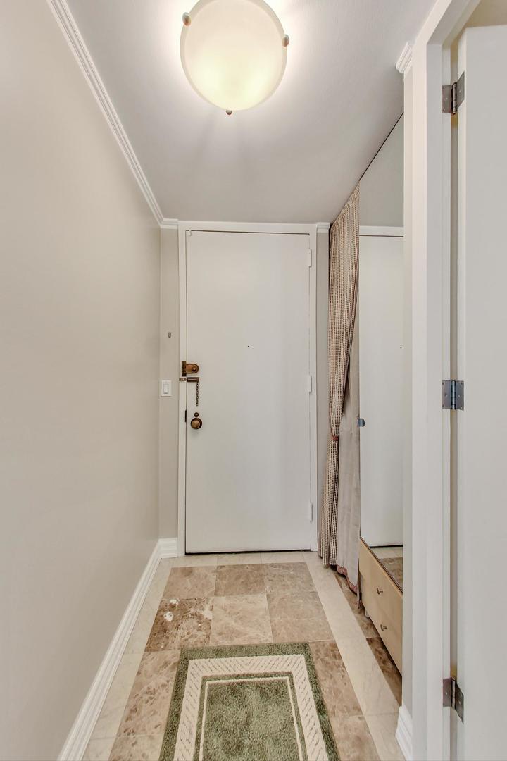 1 East Scott Street, Unit 709 Chicago, IL 60610 - Photo 10 of 31 a view of an empty room
