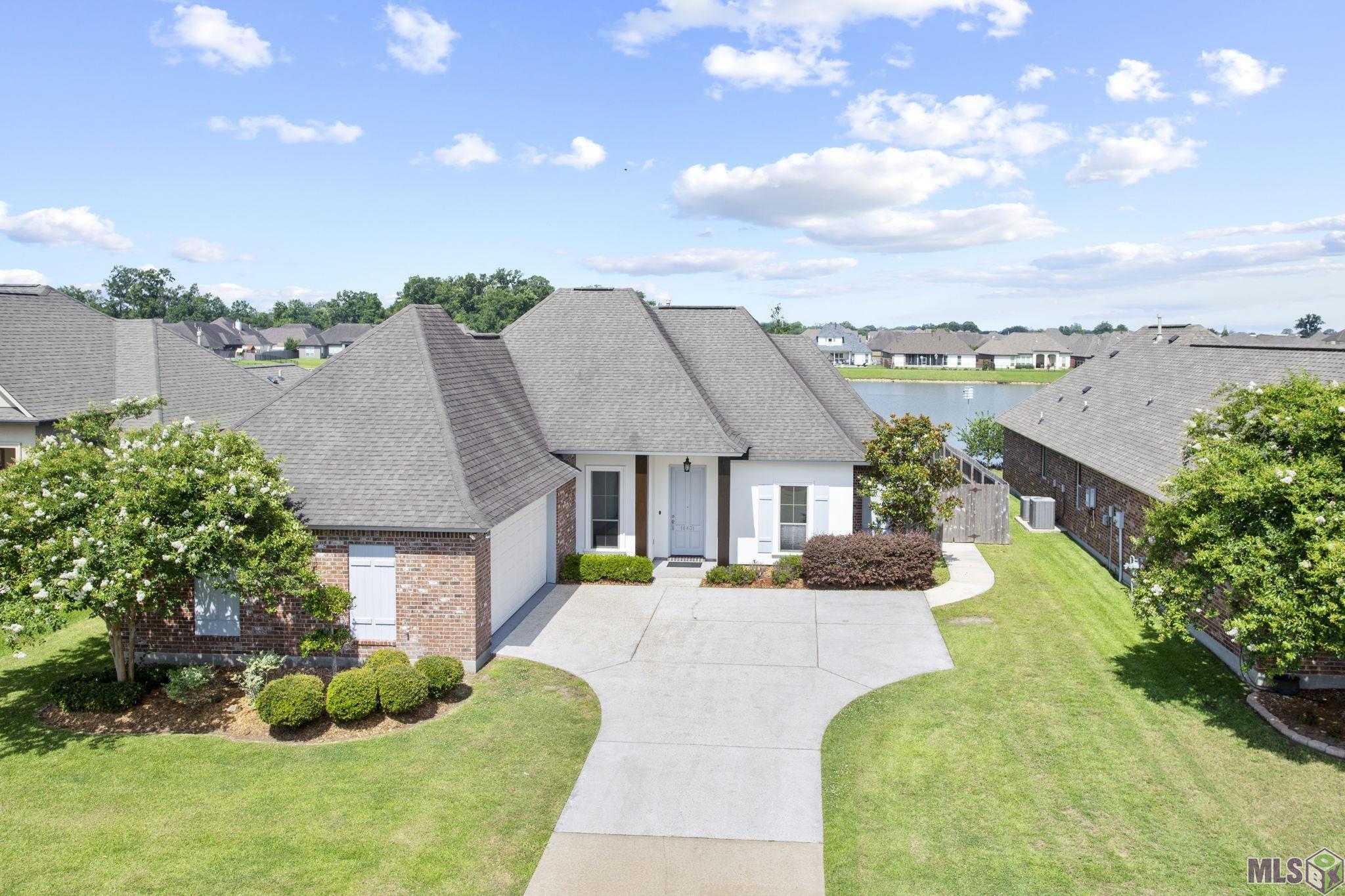 16431 Pascal Drive Prairieville, LA 70769 - Photo 1 of 15