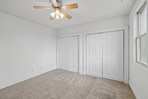 $235,000 | 1009 Summit Avenue, Unit 6, Stoughton, WI 53589
