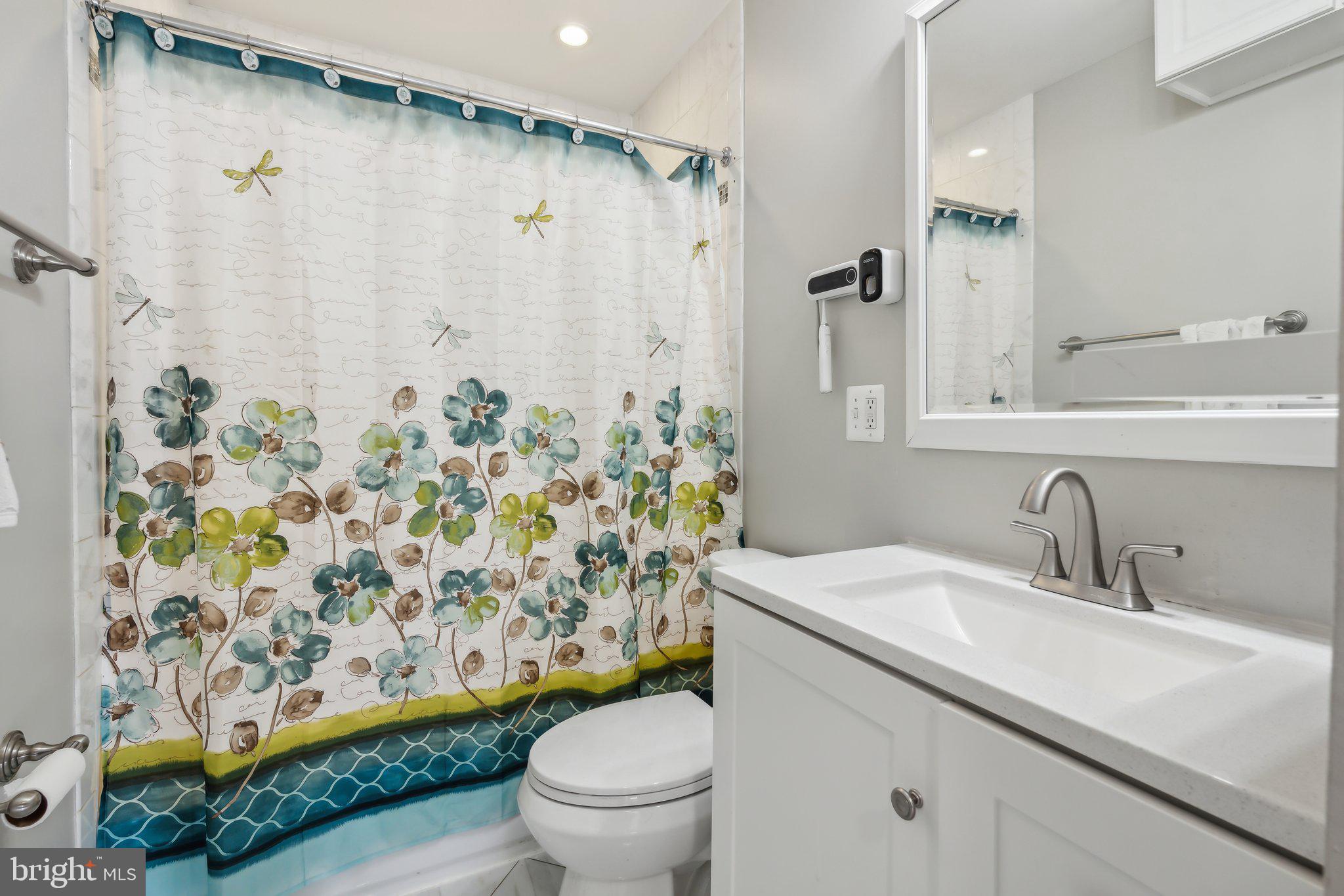 15413 Michigan Rd. Woodbridge, VA 22191 - Photo 18 of 30 Updated bathroom