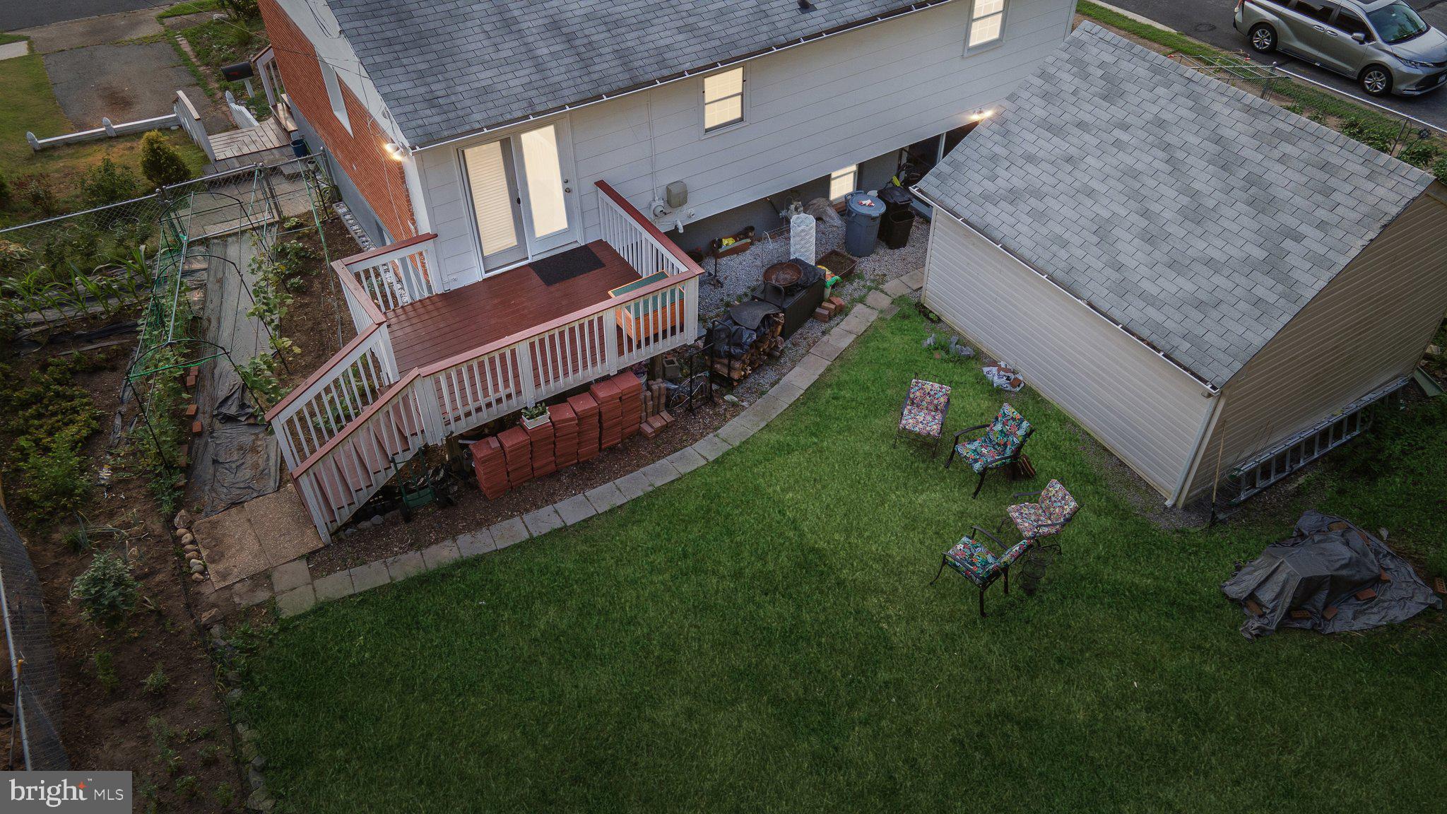 15413 Michigan Rd. Woodbridge, VA 22191 - Photo 3 of 30