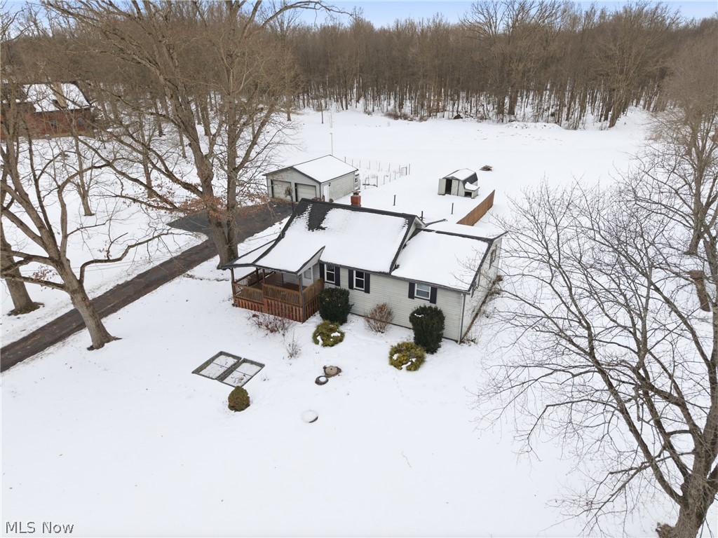 6291 Downs Road Northwest Warren, OH 44481 - Photo 39 of 44 View of snowy aerial view