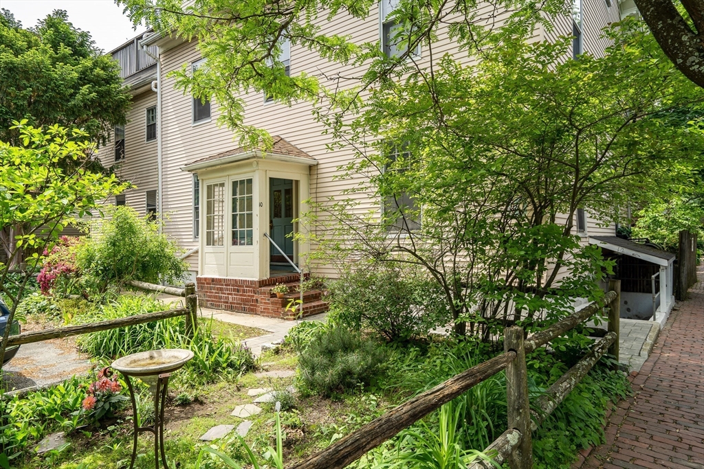 12 Shepard Street Cambridge, MA 02138 - Photo 15 of 20