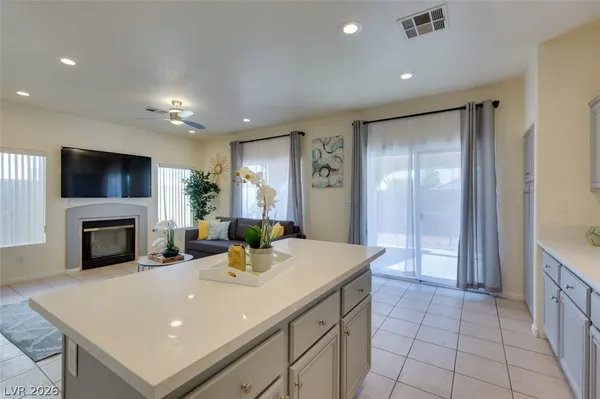 $2,495 | 7886 Blue Brook Drive, Las Vegas, NV 89147